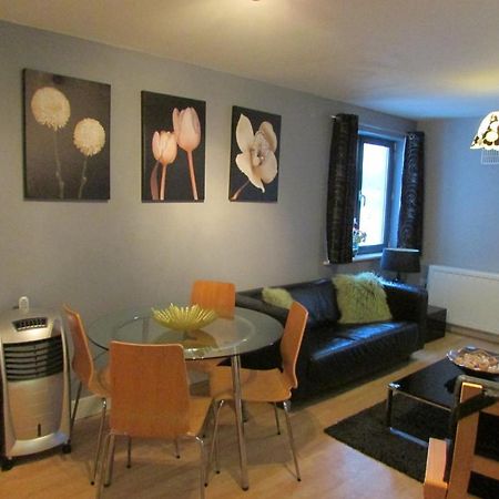 Cheltenham Luxury Apartments 객실 사진